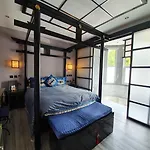 Tower Bed & Breakfast