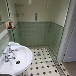 Tower Bed & Breakfast 4*