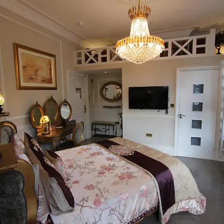 Alojamento de Acomodação e Pequeno-almoço Tower