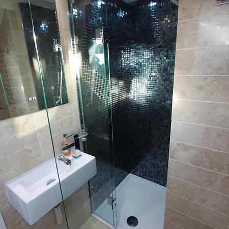 Nocleg ze śniadaniem Tower 4*
