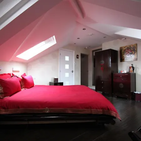 Bed & Breakfast Tower 4*