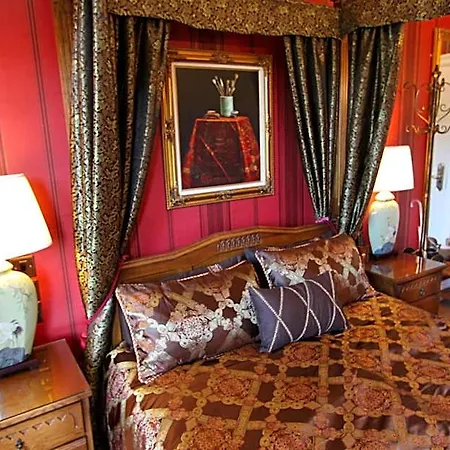 Tower Bed & Breakfast