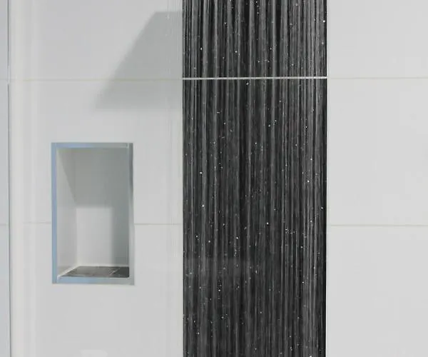 Tower 4*