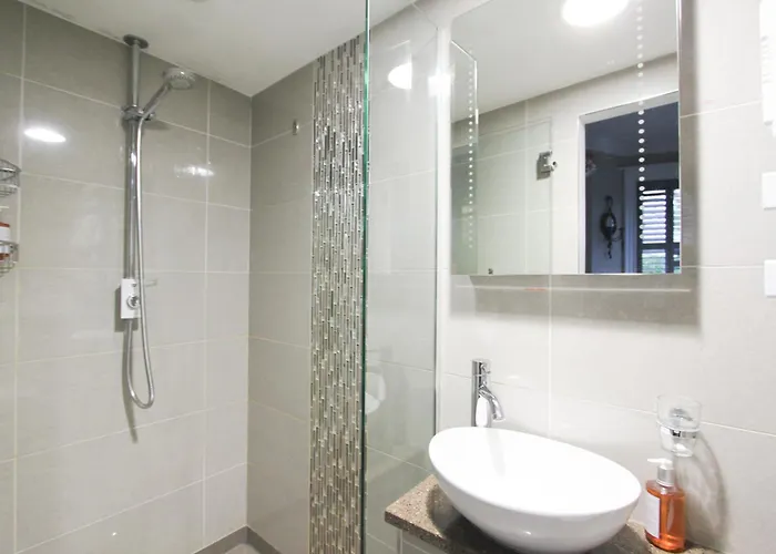 Tower Nocleg ze śniadaniem