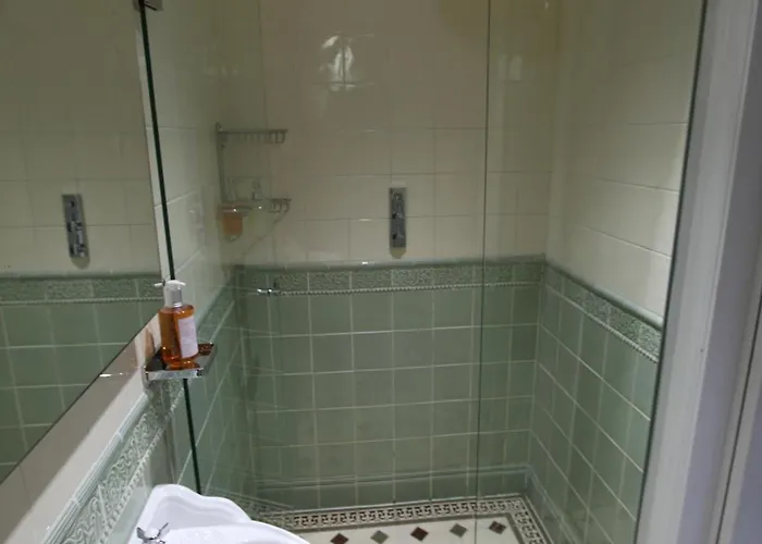 Tower Nocleg ze śniadaniem York